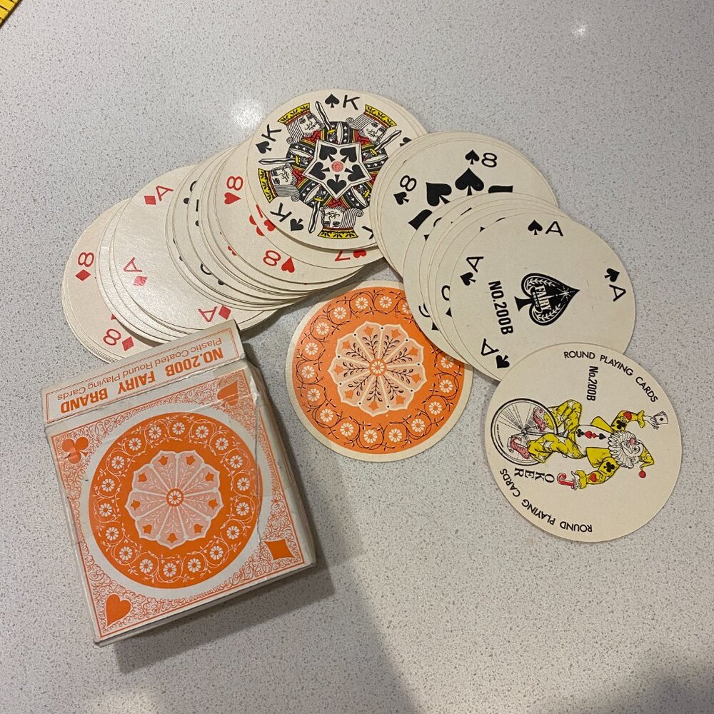 LOT OF 2 FULL DECKS VINTAGE ROUND CARDS - Picture 2 of 11